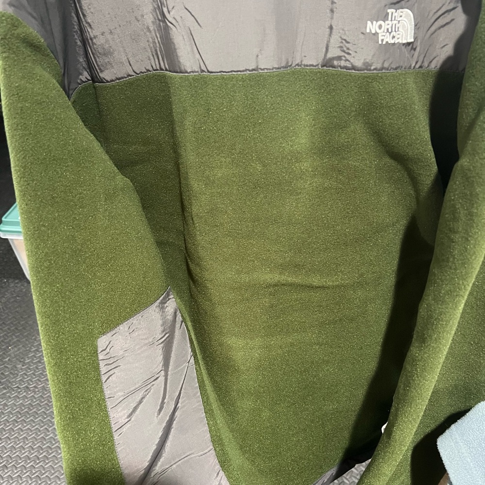 The North Face Men’s Denali Jacket - Picture 3 of 5